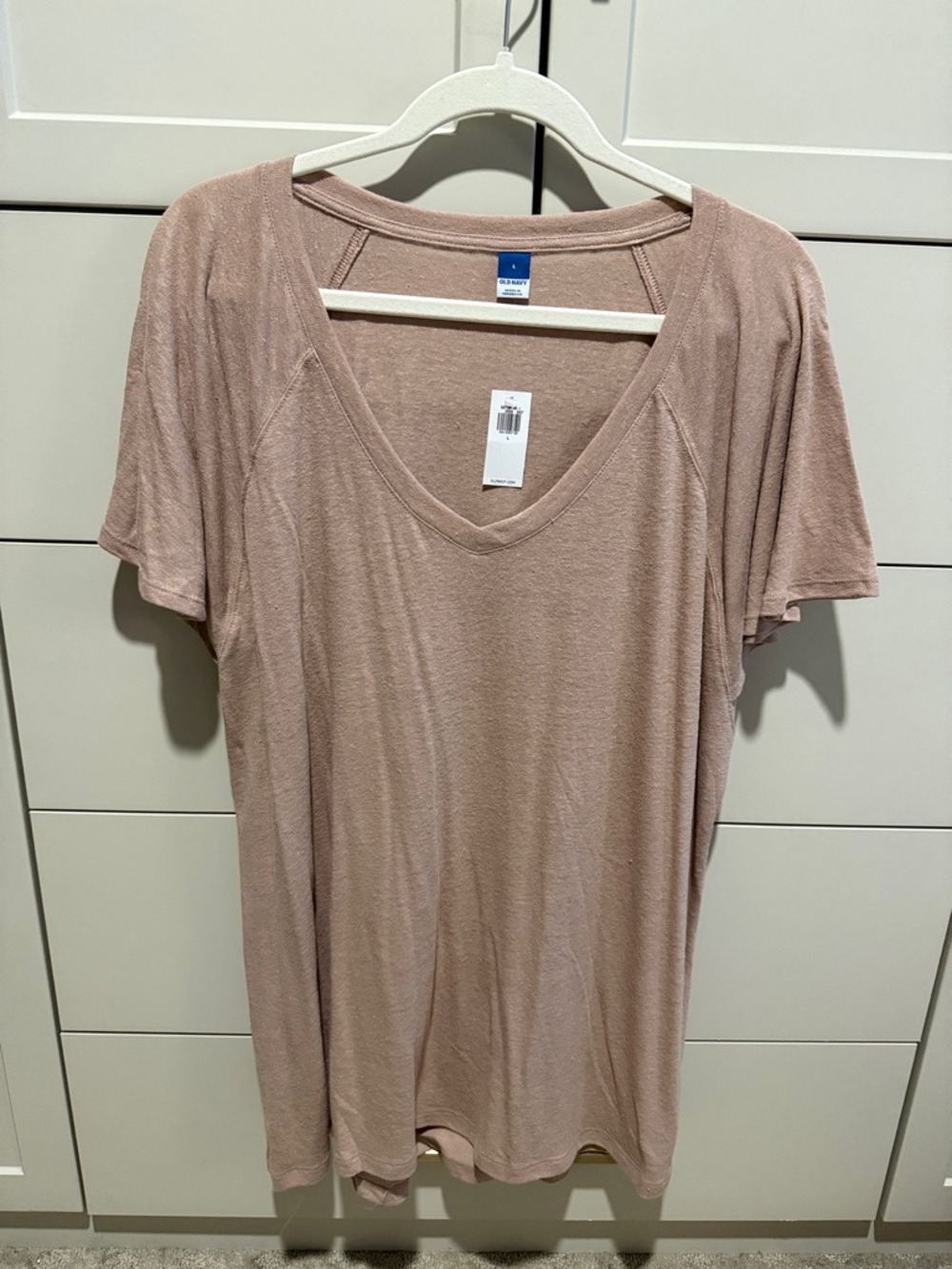 Old Navy Blush V-Neck Short Sleeve Tee